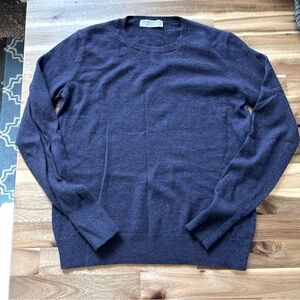 Everlanee women’s Medium Cashmere crew sweater